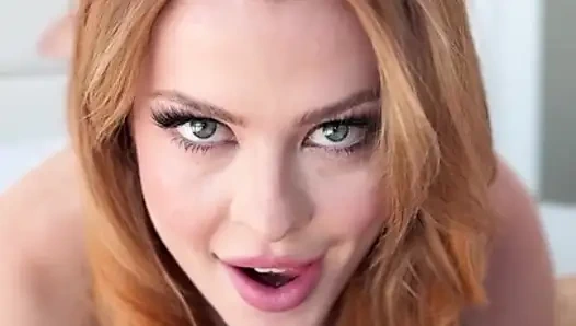 Elly Debriyaj boğazına uzun kalın bir yarak alıyor