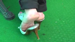 Karımın ayakları beyaz katırlarda 1