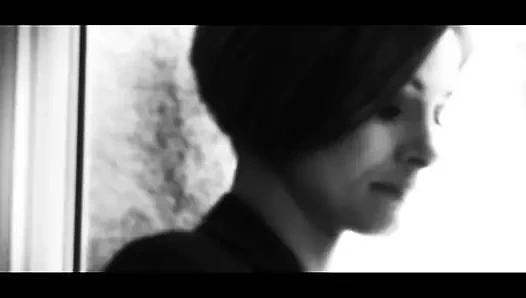 Her yerde dölle kaplanmalarını seven azgın orta yaşlı seksi kadınlar -