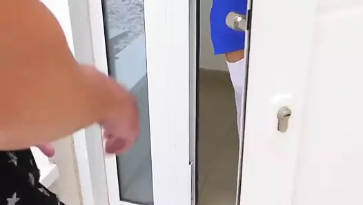 Adım kardeş üvey kardeş busty olgun sarışın gets şaşkın göt