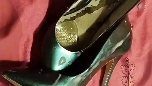 Lots of cum for wife's heels