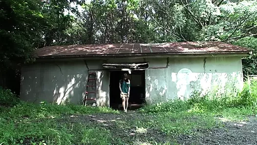 bebeğim inliyor olarak o sekerek KEDİ üzerinde bir büyük horoz