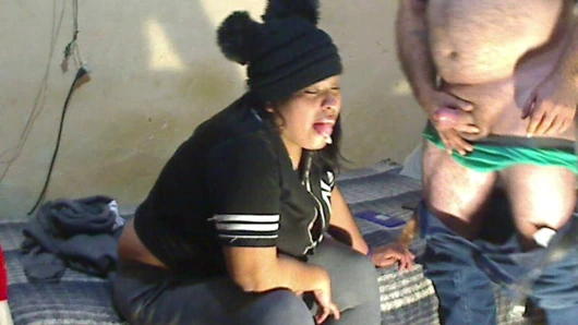 Lizeth sürtük oral seks - ağzına boşalma