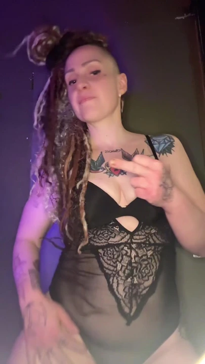 İzlemek zorunda değilsin