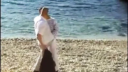 Açık eşcinsel seks macera arasında bir sıcak genç ayartıcı