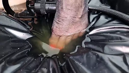 Naylon çoraplı lezbiyen altın duşlar