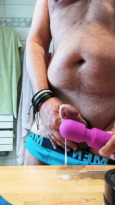 Lopemale65 sextoy boşalma