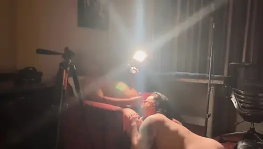 Dilf Nacho Vegas'ta emiyor ve biniyor