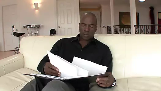 Jayna lynn kahverengi saçlı deneyimli bir kadın