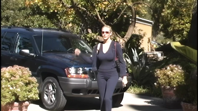 Wendy busty ve olgun ve cum tadı