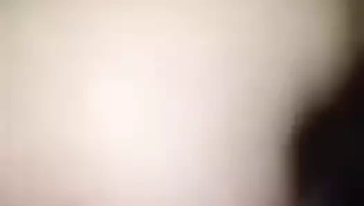 Bu sabah bile kıçımı kırmak istedi...