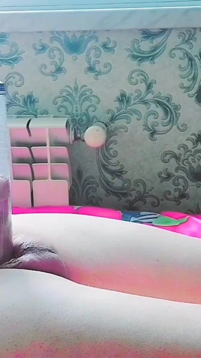 "Kadın kılıklı sürtük büyük götlü büyük delikli beyaz vücut seksi travesti kitty lady boy fem boy trans mtf lgbt" den duygusal an