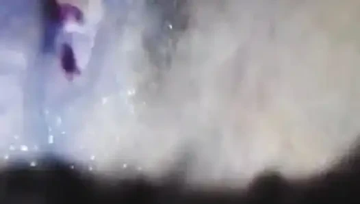 Bu sürtük kaltak mastürbasyon bağımlısı, günlük yemeği