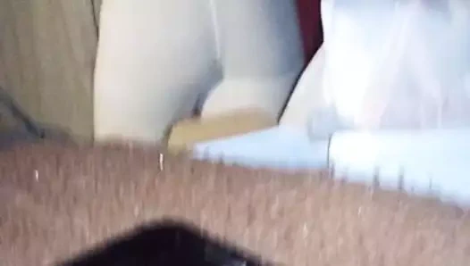 Beyaz yoga pantolonu