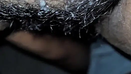 Ateşli Hintli orta yaşlı seksi üvey anne sabah sikişi