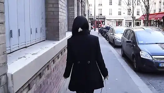 Alina'nın ilk üçlü seksi