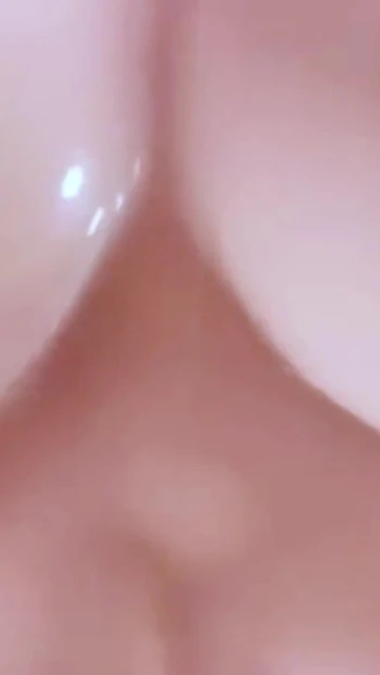 Эмоциональный момент из "Чун-Ли и большой черный член - хентай 3D 48"