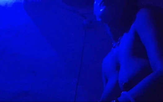 Kayınvalidem geceleri çok iyi sevişiyordu