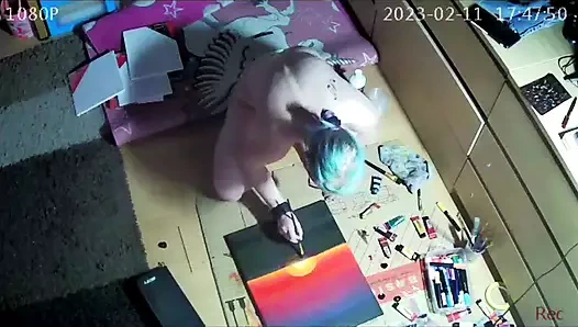 Yine çıplak resim yaptı