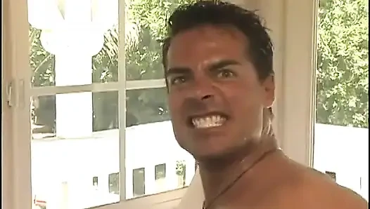 Mackenzie Mack'in inmesi gerekiyor