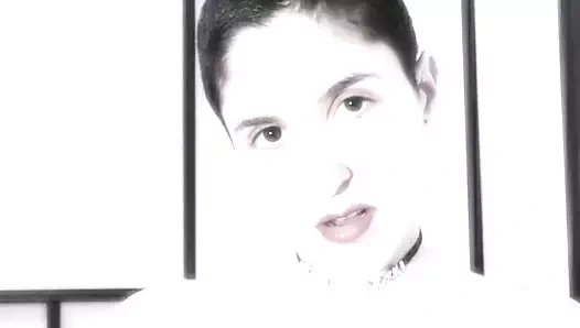 Lüks bir araba gibiyim, asla bana sahip olmayacaksın