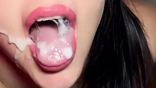 Karım büyük memeli beni lezzetli yapıyor (xxx videolar)