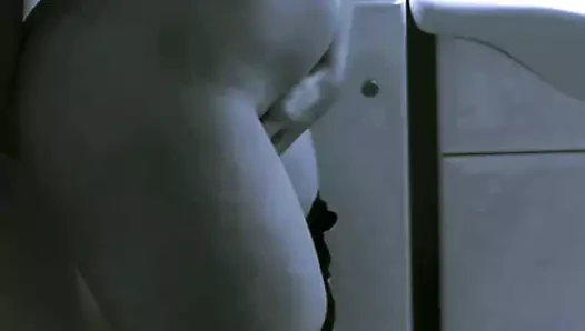 Seksi eş seviyor ona yapay penis içeride ona göt
