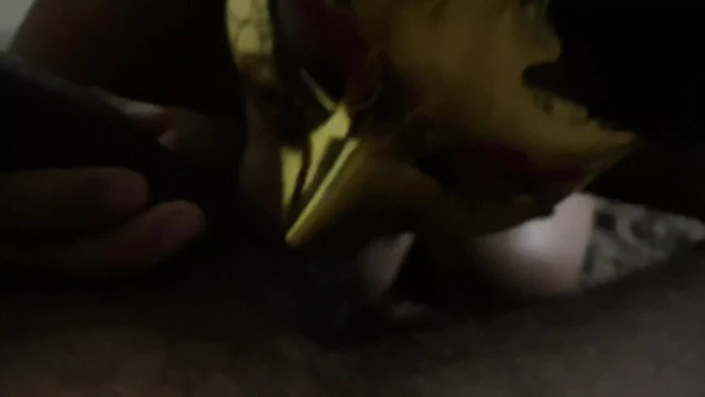 Derin gırtlak kız arkadaş çılgınca yarak emiyor - vphamster