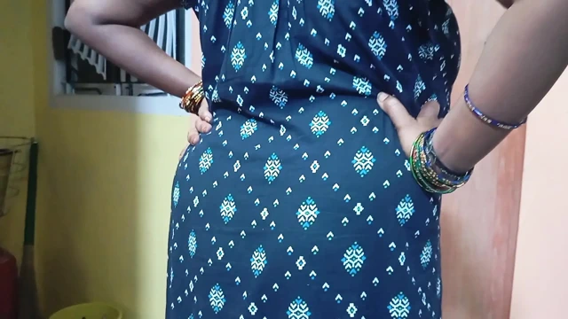 Hintli büyük memeli teyze yürüyüşü