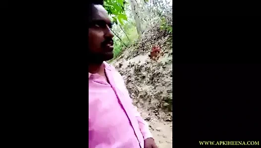 Ganv ke jhadi me chudayi