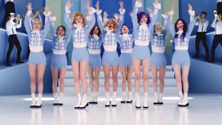 İki kez gösterişli onların cum değerli bacaklarını