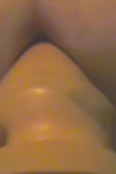 Kafesteki köle anal kullanılıyor