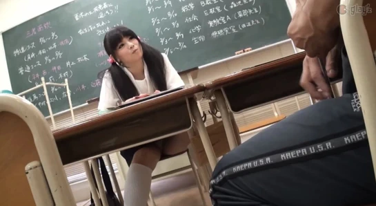 Öğrencilerine öğretmen hareketleri 4