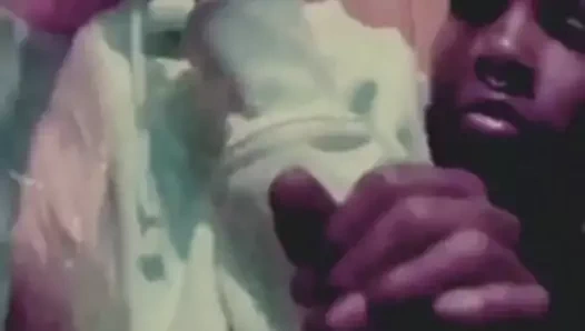 Amımla oynamamı izlemeyi seviyor!