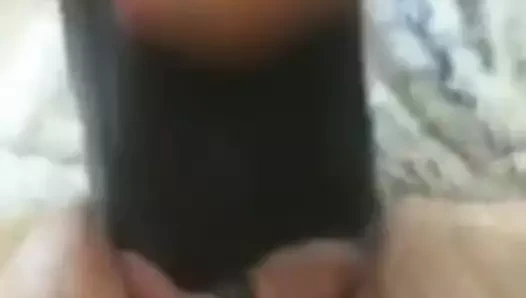 elle coule la salope