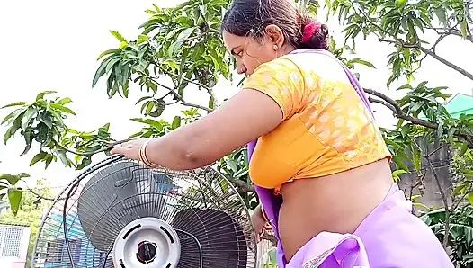 Beutyfull desi yenge büyük memeli tam gece standı net Hintçe ses