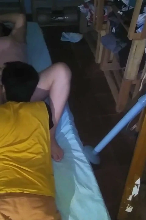 Erkek arkadaşım beni çok zengin emiyor