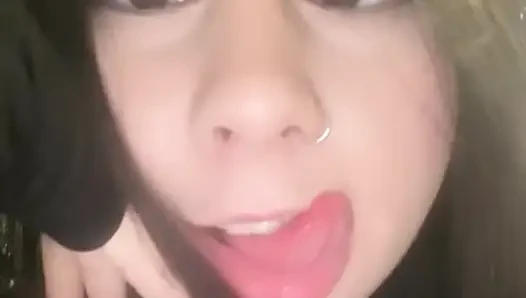 Aislyembury videosu