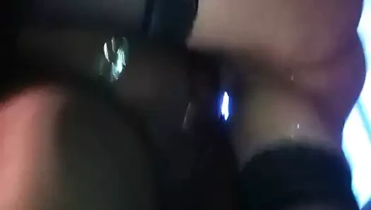 Femme ronde se fait remplir la chatte BBW GWADA bbc 971