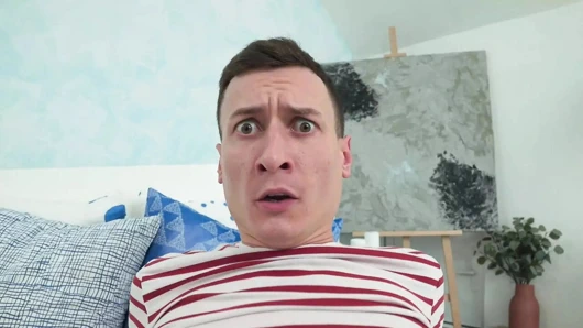 Fakehub - bebek tinder randevusunda yayınlanıyor ama içine boşalmak için büyük bir yarağı var - amcığının içini gör