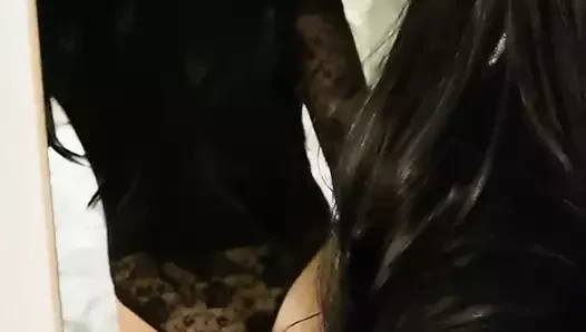 Genç Alman crossdresser yapay penis eğlence