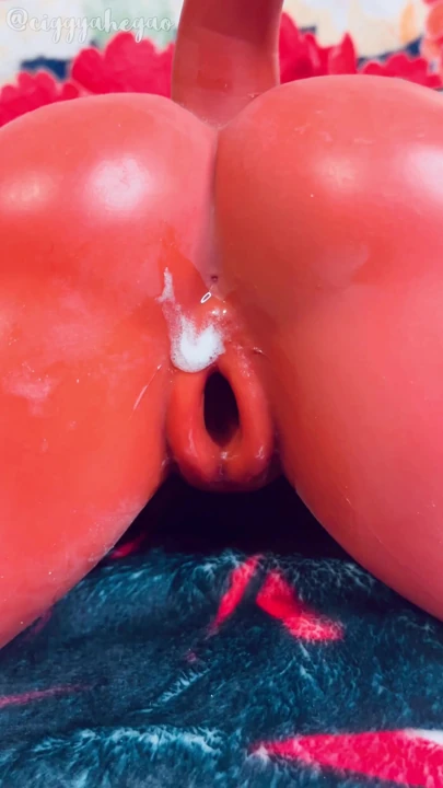 Succubus Meru'dan gece yarısı ziyareti - seks iblisi boşalma ödülü için beni sikiyor - yüzünün her yerine 65 cm seks iblisi silikon seks bebeği | Klip 1