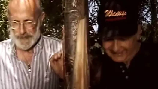 Eş değiştiren evli kadın yabancıyla anal seks yapmak istiyor