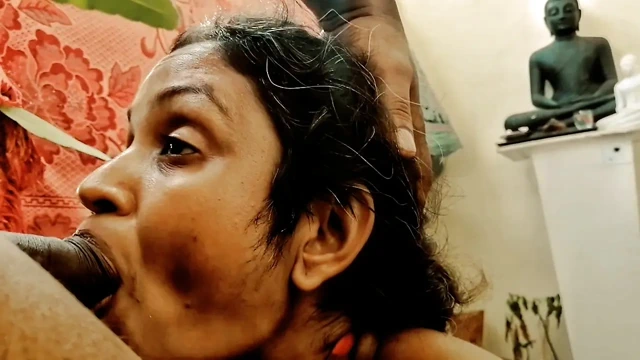 Gerçek teyzemin Noel partisi için seksi kıyafeti