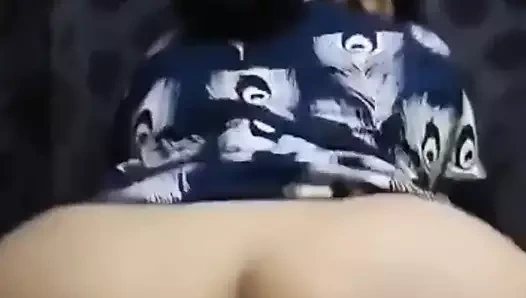 Hintli üvey kız ters kovboy kız biniyor