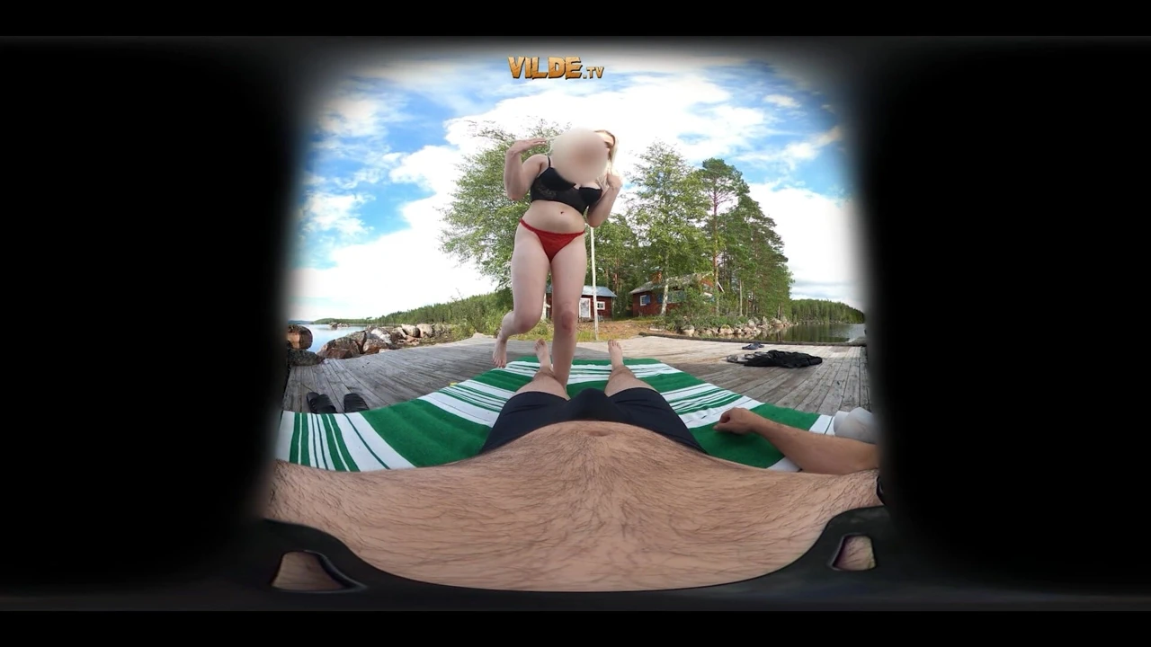Ateşli İsveçli sarışından sakso ve sikiş vr 360'tan bakış açısı ev yapımı tam tedavi