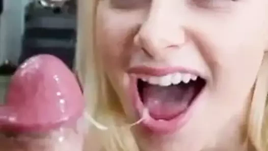 oral seks ve boşalmak saçmalama itibaren seksi sarışın ile harika gülmek