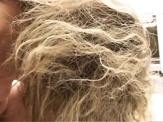 Üvey erkek kardeşimin yarağının tadı güzel!