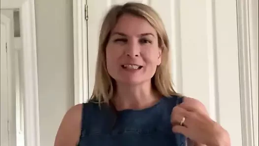 Seksi sarışın milf öğretmen