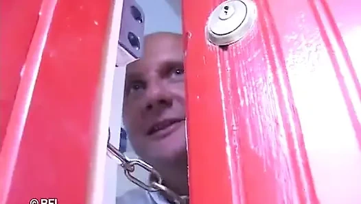 Kel dede amımı sikiyor